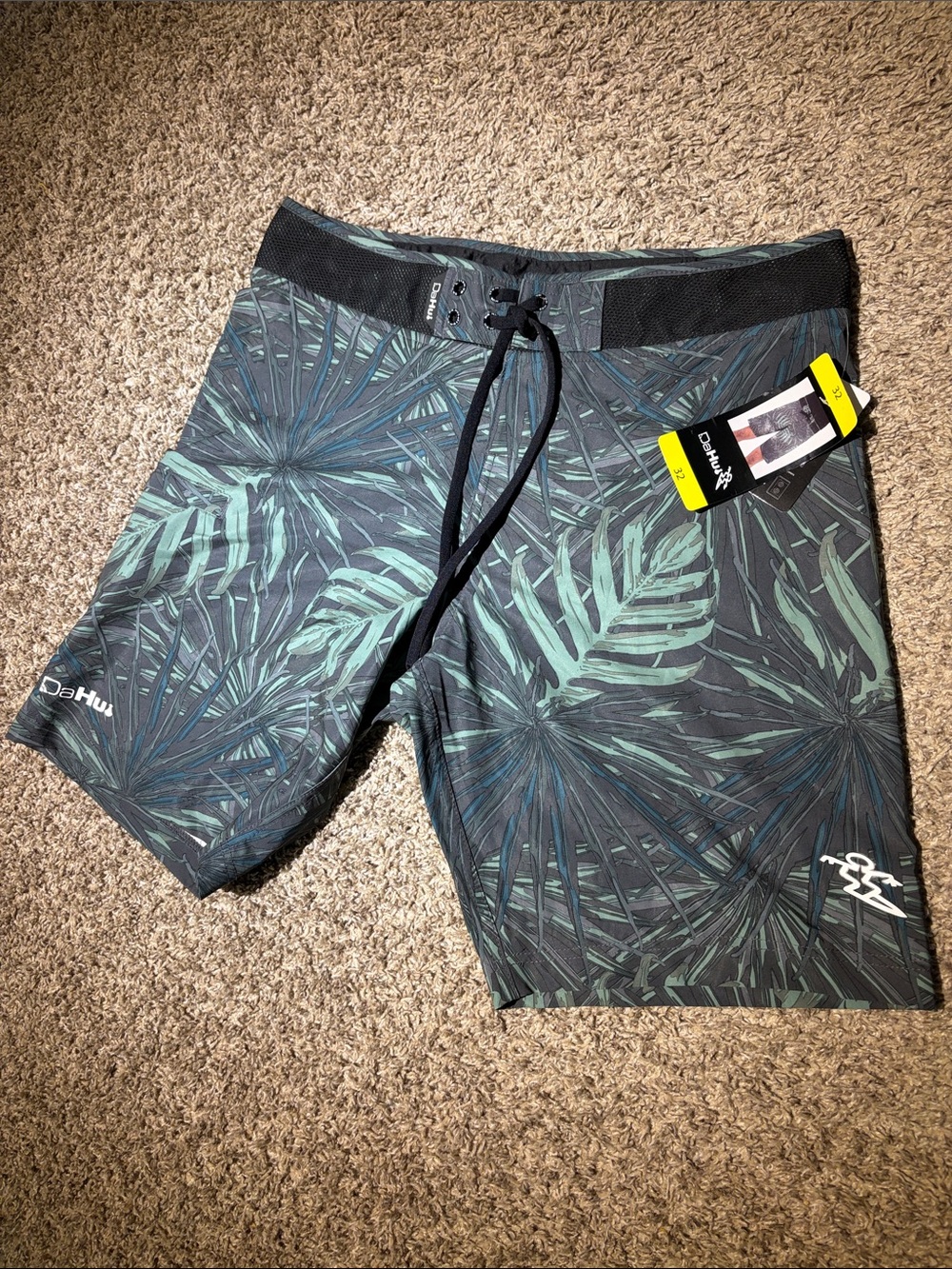 Men’s Green Palm-Print Swim Shorts